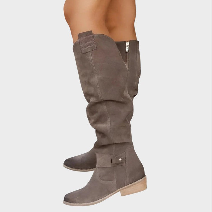 Lynora – Classic Boots with Comfort Fit